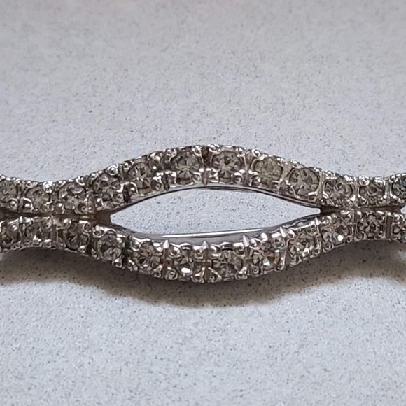 Vintage Sparkle Hair Clip - Picture 3 of 11